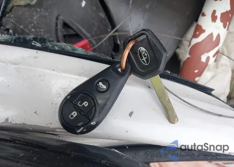 2010 Subaru Forester 2.5X Premium z USA, uszkodzony, nr VIN JF2SH6CC3AH734517